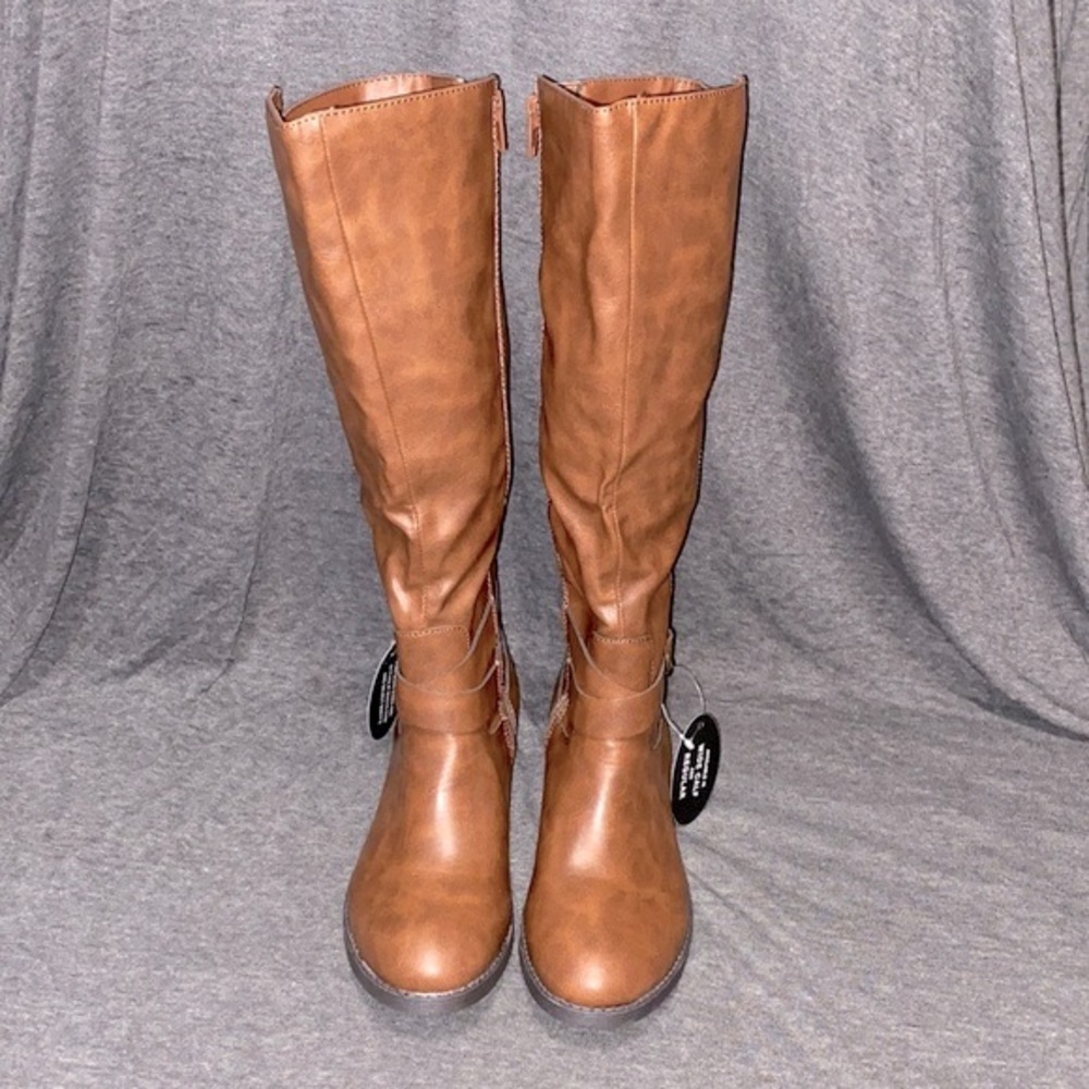 New Style and Co Madixe size 6.5 in Chestnut